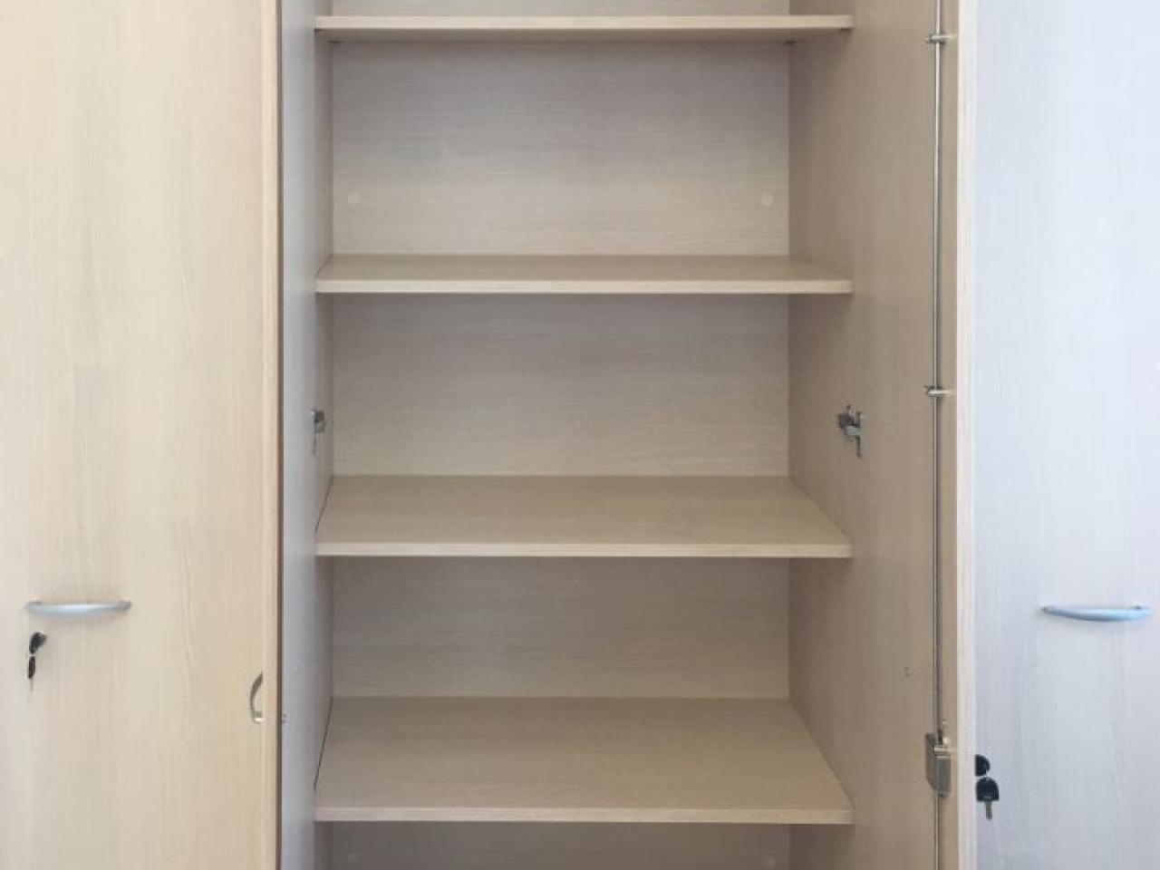 Medical Technics Engineering Ltd - Wardrobe Medical Technics Engineering Ltd - Wardrobe